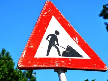 Przebudowa ulicy Bolesława Krzywoustego w Kołobrzegu: zamknięcie drogi i plany poszerzenia