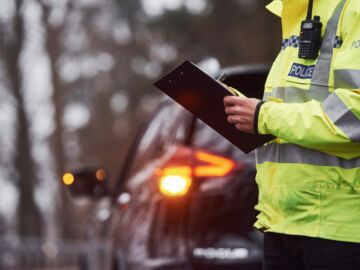 48-letni kierowca audi łamie przepisy drogowe w Ustroniu Morskim