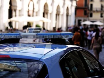 Policjanci z Bagicza szkolą się w celu zapewnienia bezpieczeństwa podczas zgromadzeń i imprez masowych