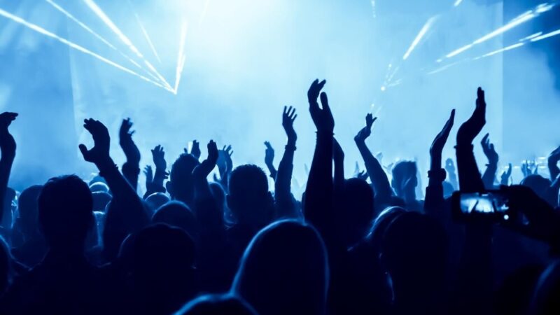 Ostatnia szansa na magiczny koncert Ponad Chmurami w Kołobrzegu!
