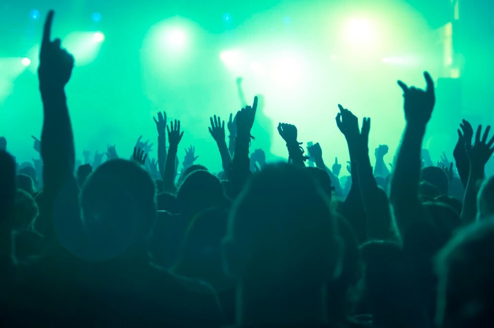 Wieczór z Bohdanem Łazuką i Czesławem Majewskim – muzyka i humor w Kołobrzegu