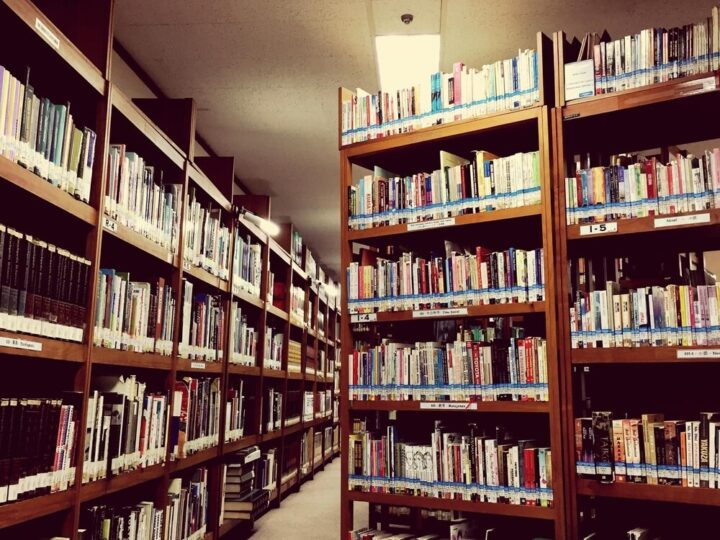 Jakub Małecki: Z bloku do literackiego świata – refleksje i inspiracje