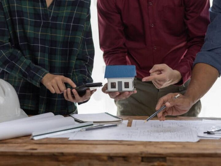 Pobłocie Małe zyskuje nową energię: kompleksowa modernizacja budynku w Gminie Gościno