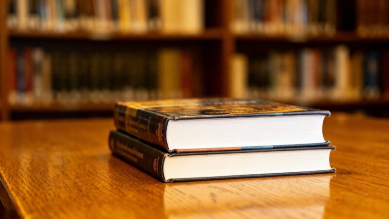 Książka na święta – prezent, który zachwyci każdego