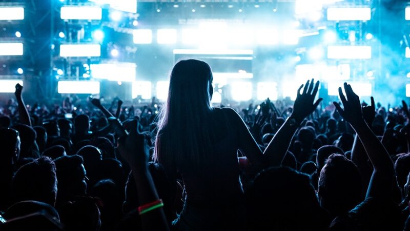 Orkiestra dęta w Kołobrzegu: rozpocznij swoją muzyczną podróż!