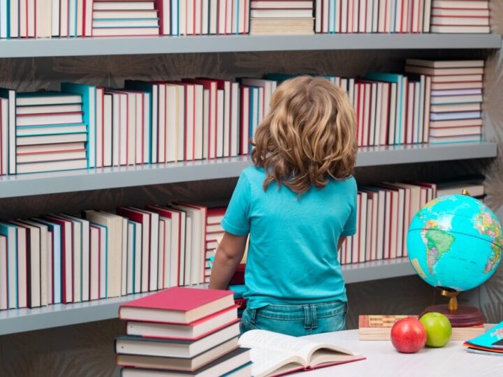 Kolorowe szaleństwo w Bibliotece Dziecięcej w Kołobrzegu