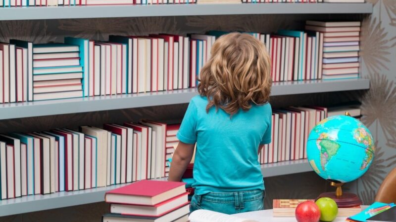 Kolorowe szaleństwo w Bibliotece Dziecięcej w Kołobrzegu