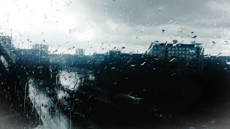 Ostrzeżenie o marznących opadach – stopień zagrożenia 2