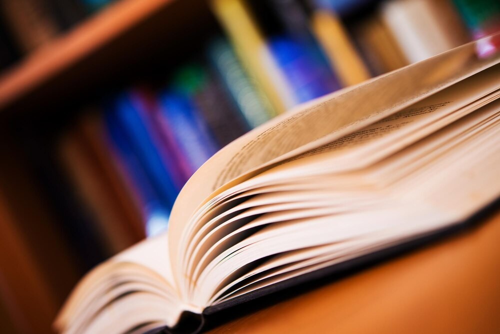 Odkryj świat Jane Austen na spotkaniu Dyskusyjnego Klubu Książki