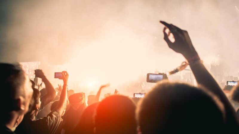 MOLART: Jazz i elektronika w hipnotyzującym wydaniu!