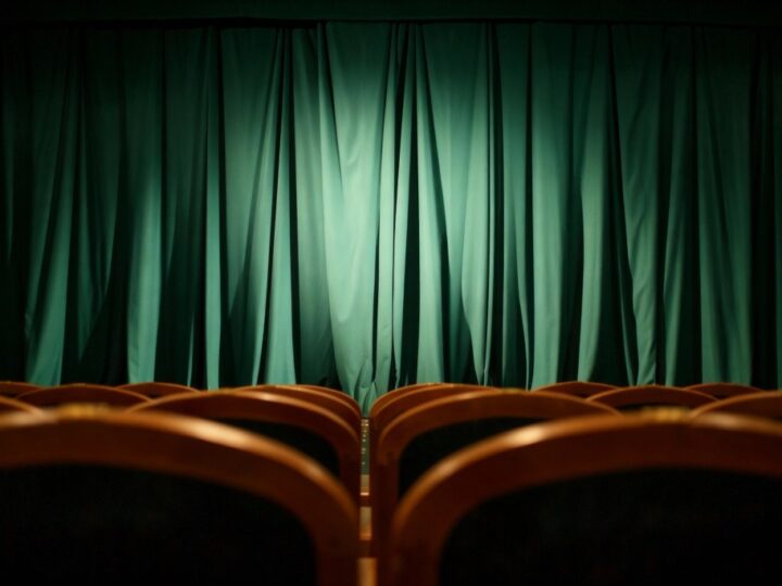 Teatralna przygoda dla młodych: „Jaś i Małgosia” w nowej odsłonie