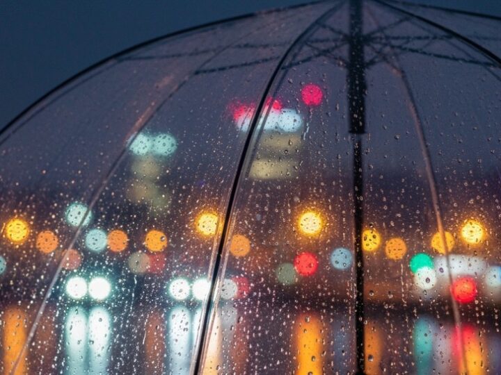 Ostrzeżenie przed silnym wiatrem w 10 powiatach