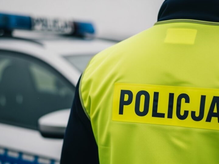 Kierowca stracił prawo jazdy za przekroczenie prędkości o 50 km/h w obszarze zabudowanym