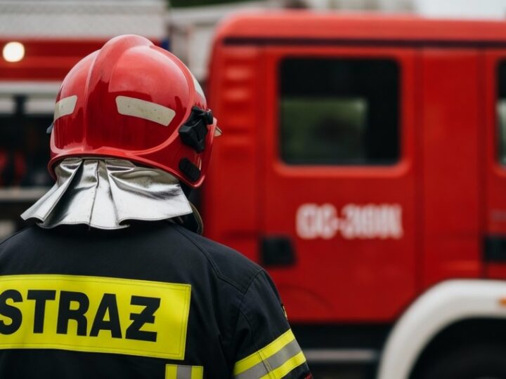 Młodzi strażacy z Ustronia Morskiego błyszczą w gminnym turnieju wiedzy pożarniczej