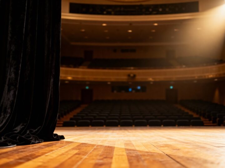 Zanurz się w świat teatru z Tomaszem Sobczakiem w Kołobrzegu!