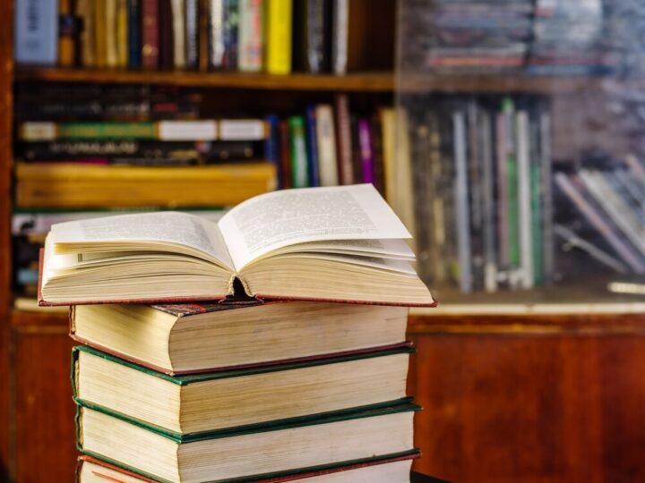 80 lat Miejskiej Biblioteki Publicznej w Kołobrzegu: od skromnych początków do nowoczesnego centrum kultury