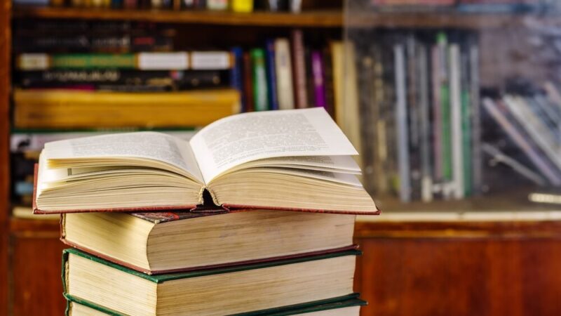 80 lat Miejskiej Biblioteki Publicznej w Kołobrzegu: od skromnych początków do nowoczesnego centrum kultury