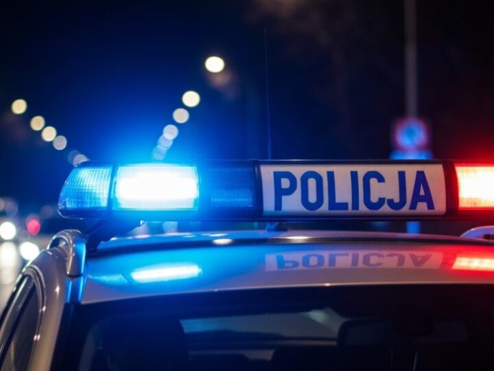 Młodzież z Gościna poznaje tajniki pracy policji w Kołobrzegu