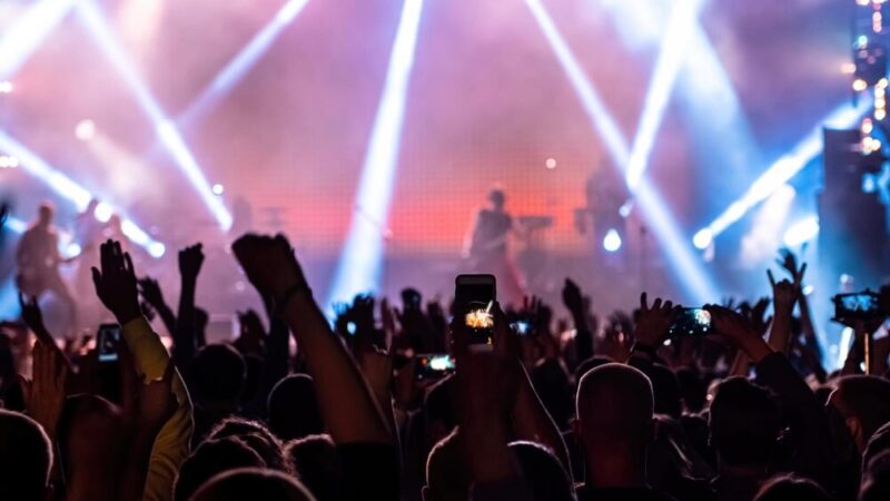 Muzyczny wieczór w RCK: Pokolenia dla mamy!