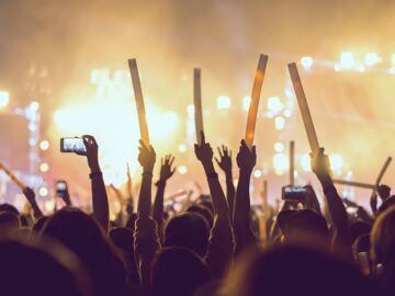 StringS z Kołobrzegu: Młodzieżowy zespół rozgrzeje scenę energetycznymi hitami!