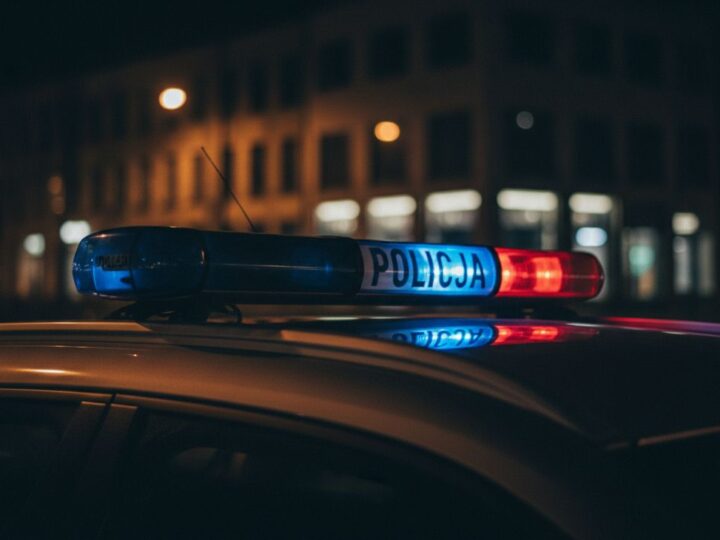 Nowe drużyny policjantów w Kołobrzegu: zwiększone bezpieczeństwo na lato