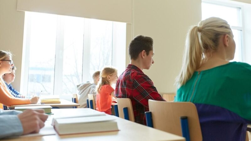 Nowi dyrektorzy szkół w Kołobrzegu powołani na pięcioletnią kadencję