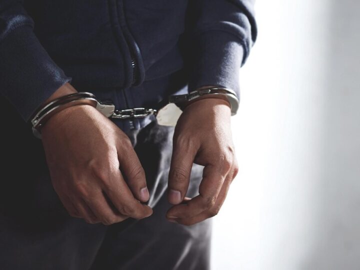 9-latka zgubiła rodziców w Kołobrzegu, ale dzięki policji szybko wróciła do mamy