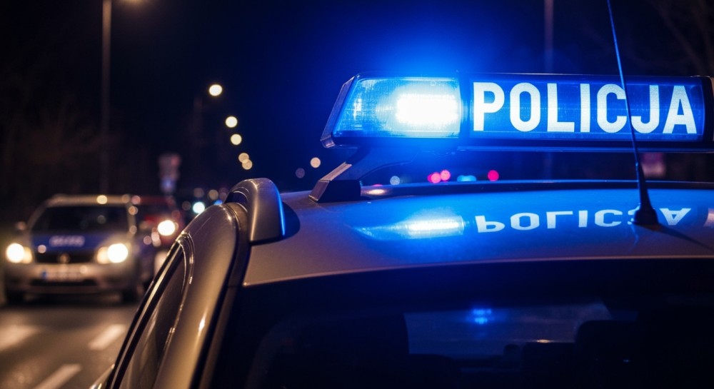 Weekendowe interwencje policji: nietrzeźwi kierowcy i poszukiwani zatrzymani